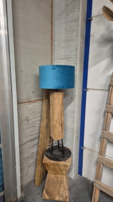 Teak houten lamp